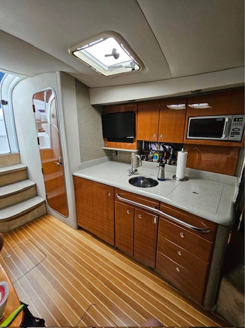 Yacht 5